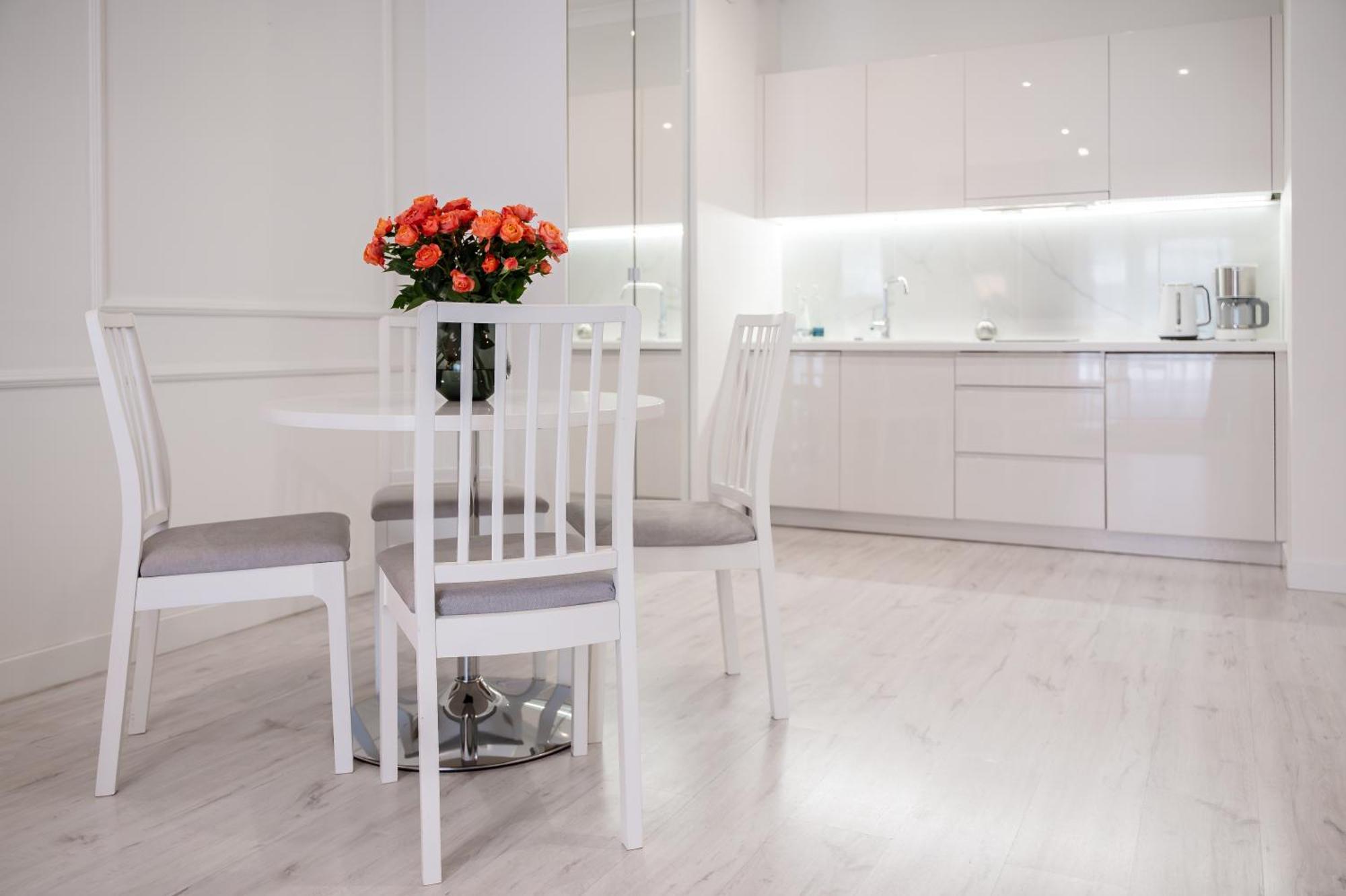 Mennica Residence - Grzybowska 43A Warsaw Luaran gambar